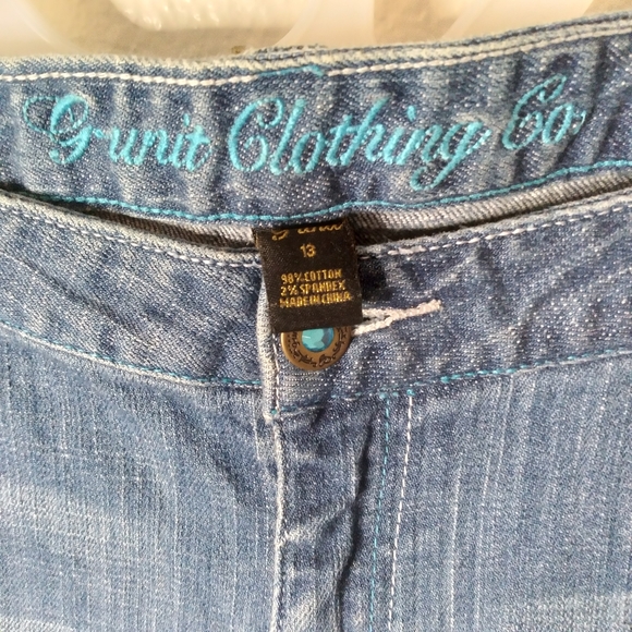 #343 G-Unit Women's Cropped Carpi Low Rise Jeans - Picture 11 of 16